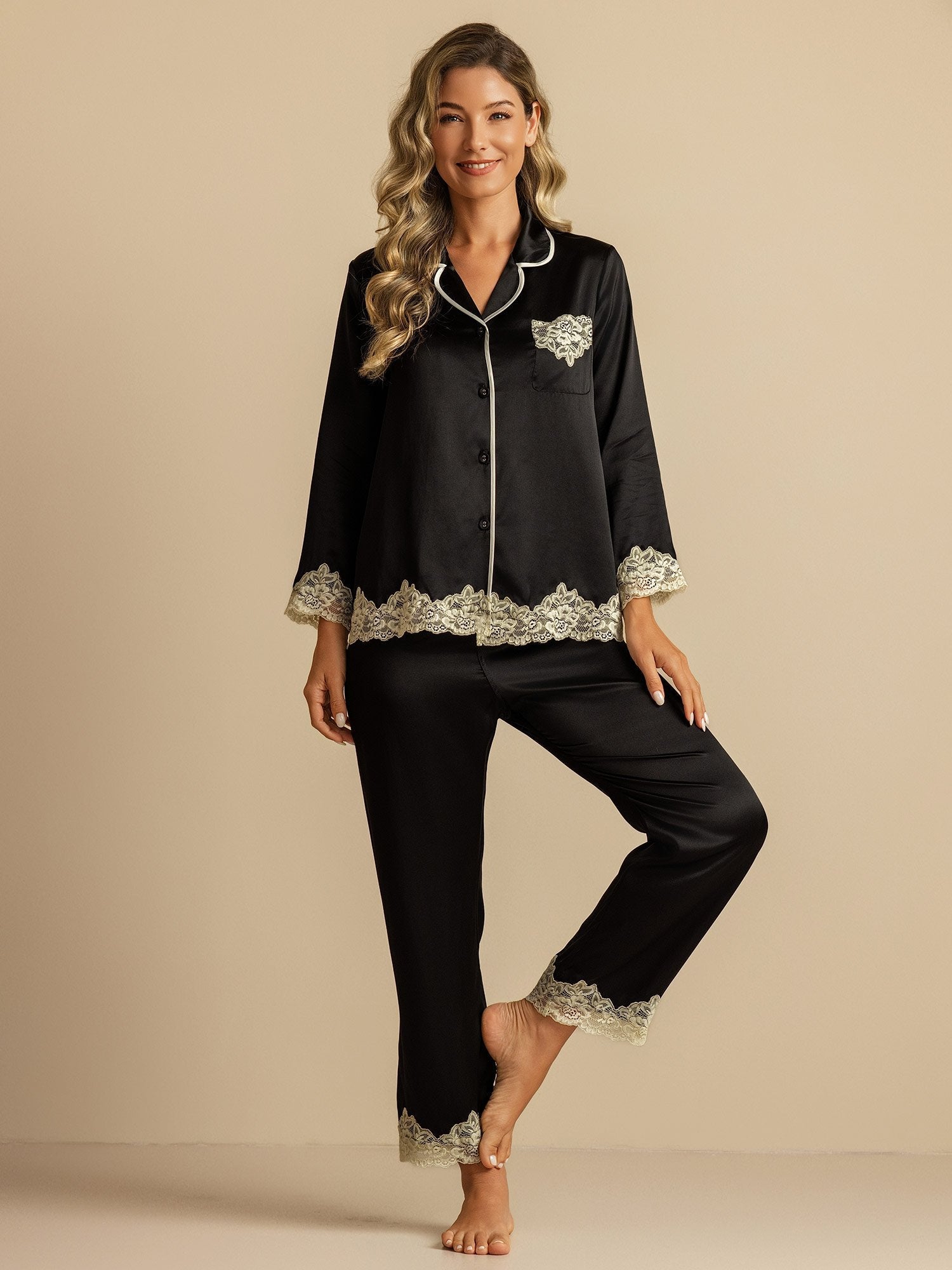Pure Silk Long Sleeve Women's Pajamas Set with Lace Design