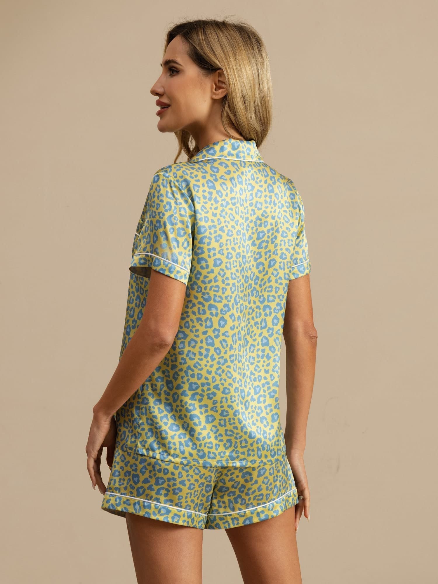 19Momme Pure Silk Women's Leopard Print Short Sleeve Button Up Pajamas Set