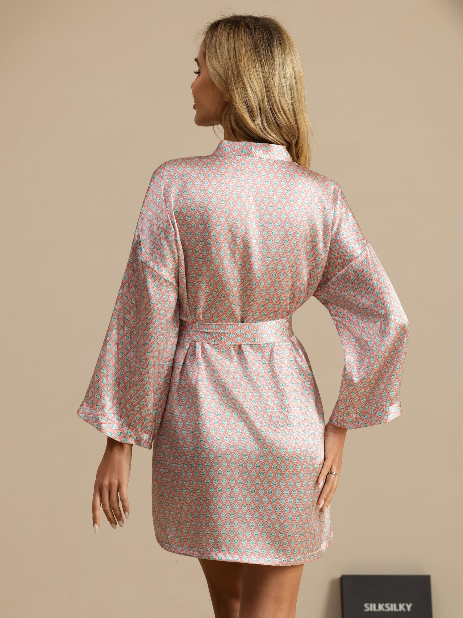 Pure Silk Women’s  Long Sleeve  Heart Geo Printed Short Belted Robe
