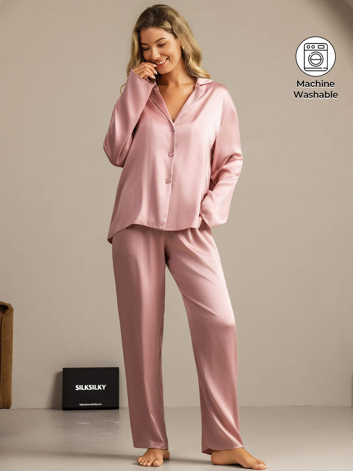19Momme Washable Silk Long Sleeve Notch Collar Women's Pajamas Set
